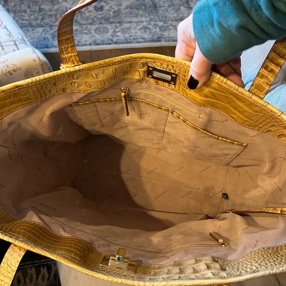 EUC. Brahmin ANINIKA CHINO Melbourne leather tote - Picture 4 of 7